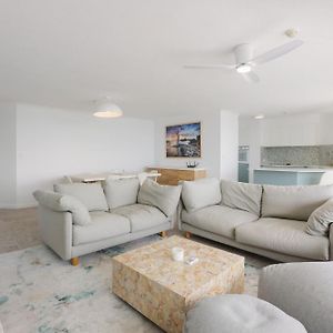 Two-Bedroom Ocean View Sub Penthouse